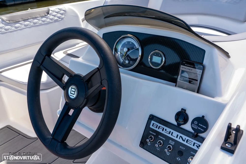 Bayliner Element M15 - 8