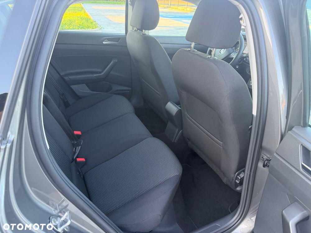 Volkswagen Polo - 13