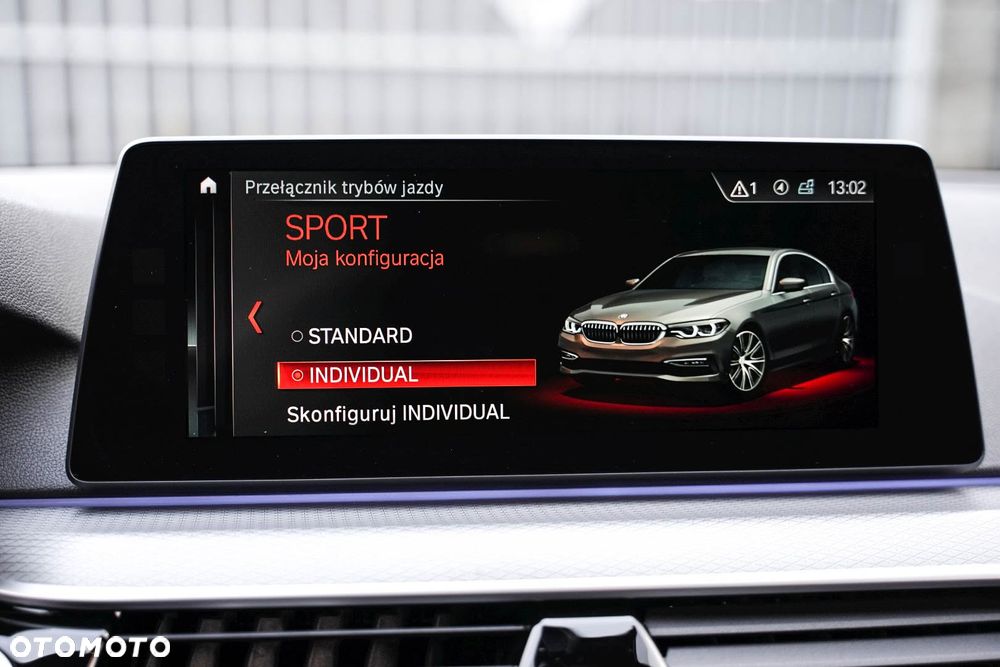 BMW Seria 5 520d xDrive Sport Line - 10