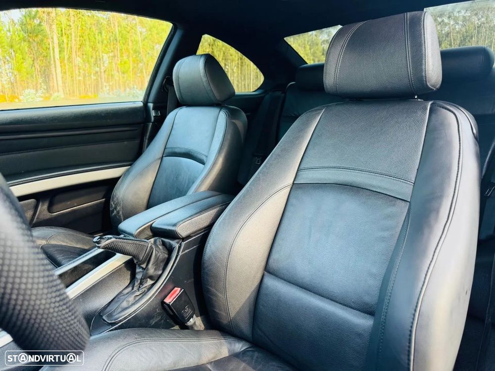 BMW 320 d Coupe - 20