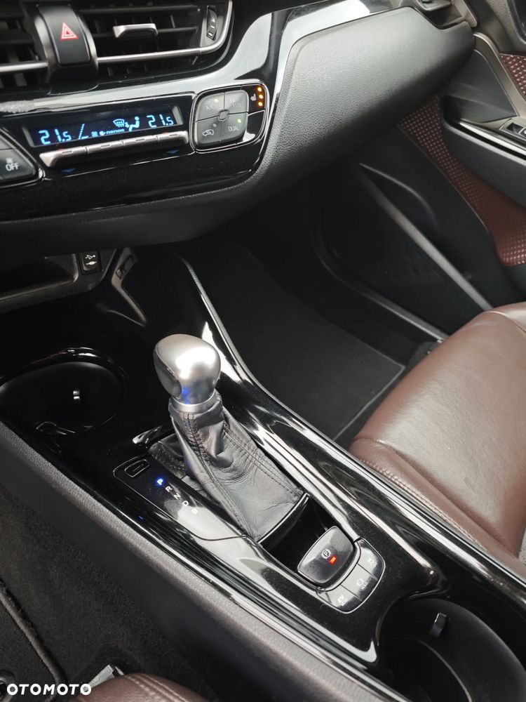 Toyota C-HR 1.8 Hybrid Prestige - 16