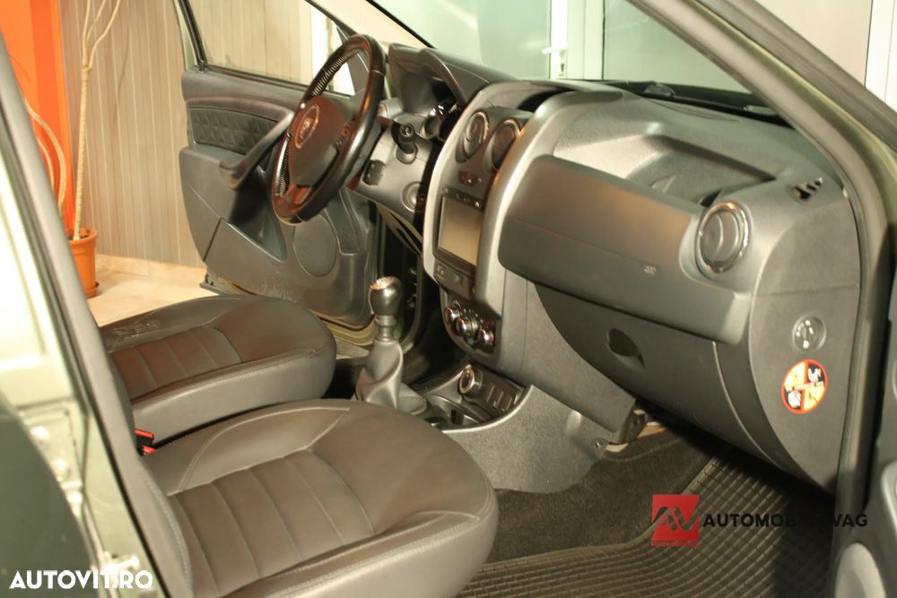Dacia Duster dCi 110 FAP 4x4 Prestige - 9