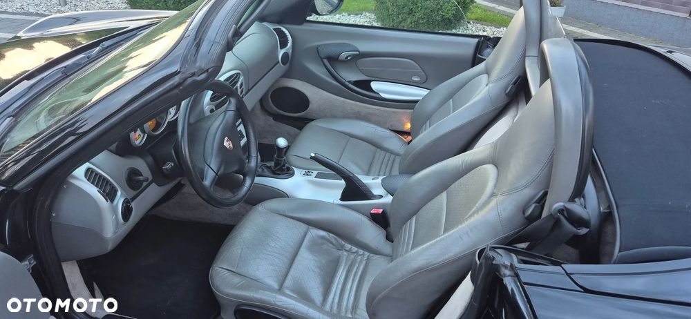 Porsche Boxster 2.7 - 10
