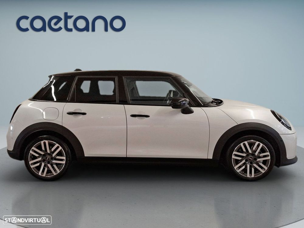 MINI 5 Portas Cooper Auto - 9