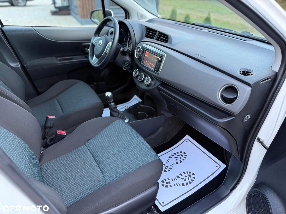 Toyota Yaris 1.33 Luna - 23