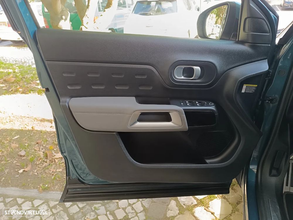 Citroën C5 Aircross 1.2 PureTech Shine EAT8 - 11