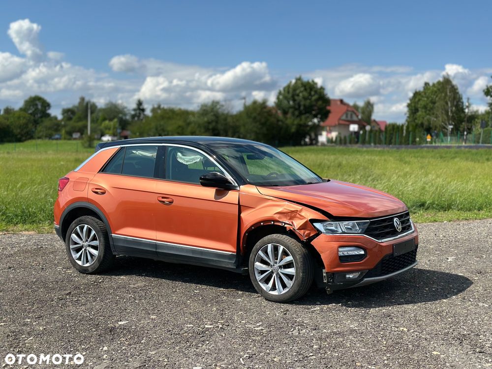 Volkswagen T-Roc - 8