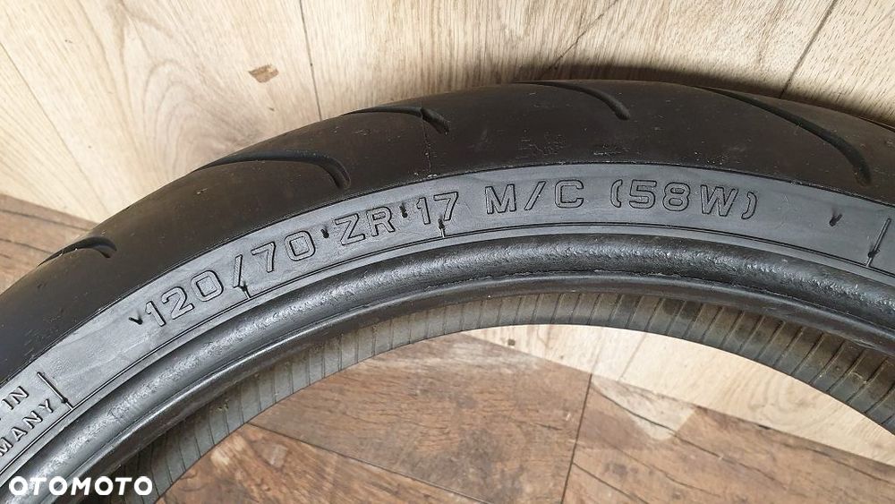 Opona 120/70ZR17 Metzeler Sportec M3 - 3