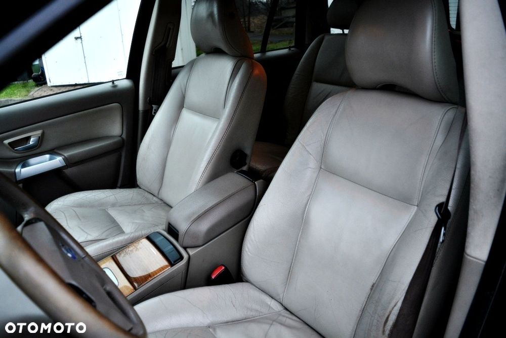 Volvo XC 90 D5 Momentum - 18