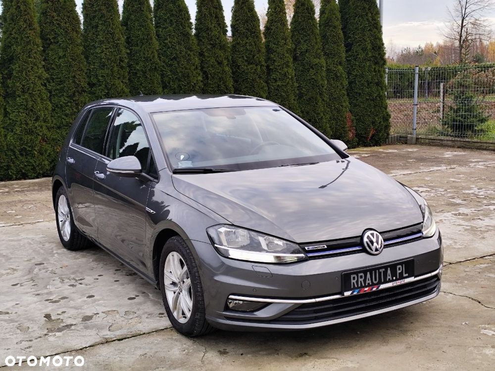 Volkswagen Golf - 21