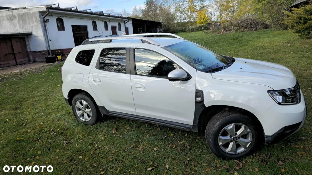 Dacia Duster 1.6 SCe S&S - 4