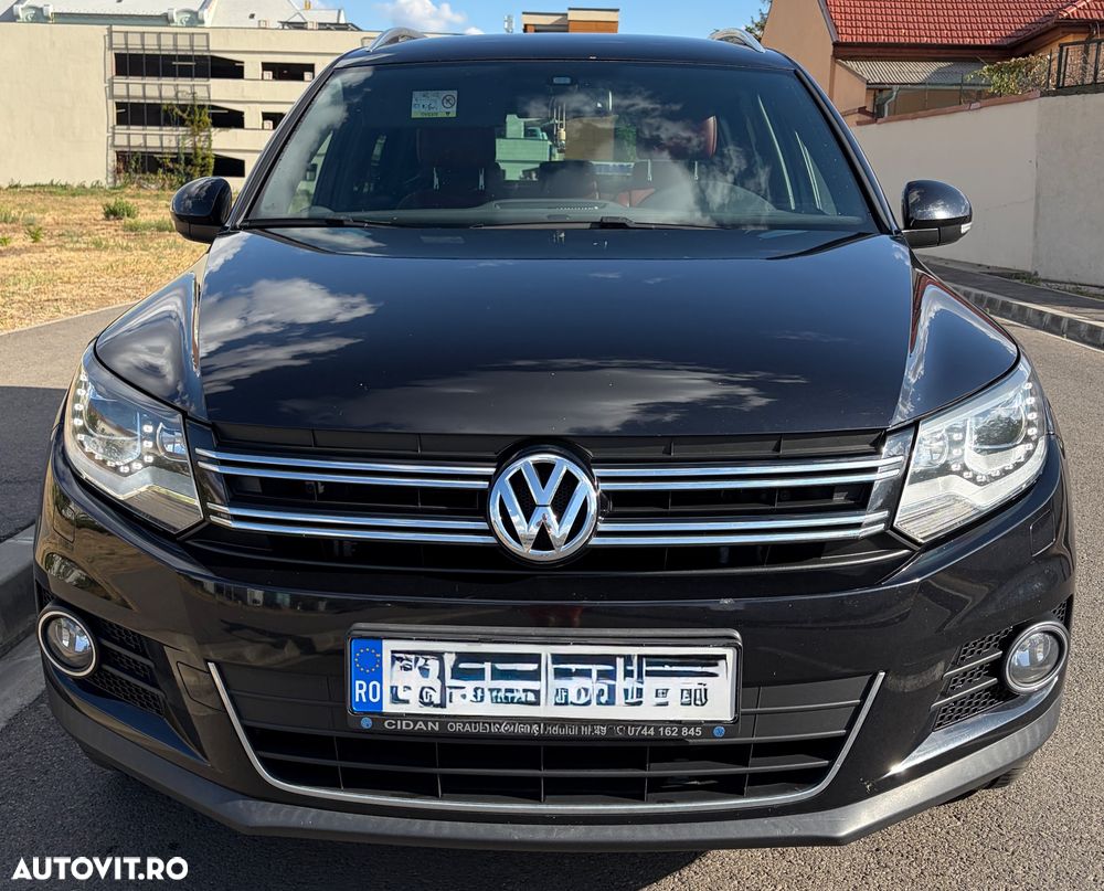 Volkswagen Tiguan 2.0 TDI DPF 4Motion BlueMotion Technology Exclusive - 4