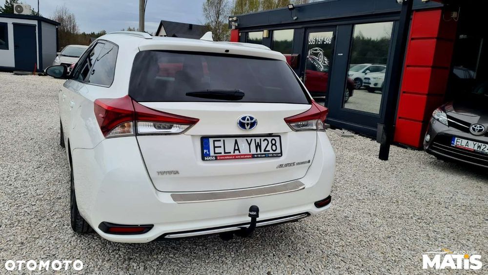 Toyota Auris - 2