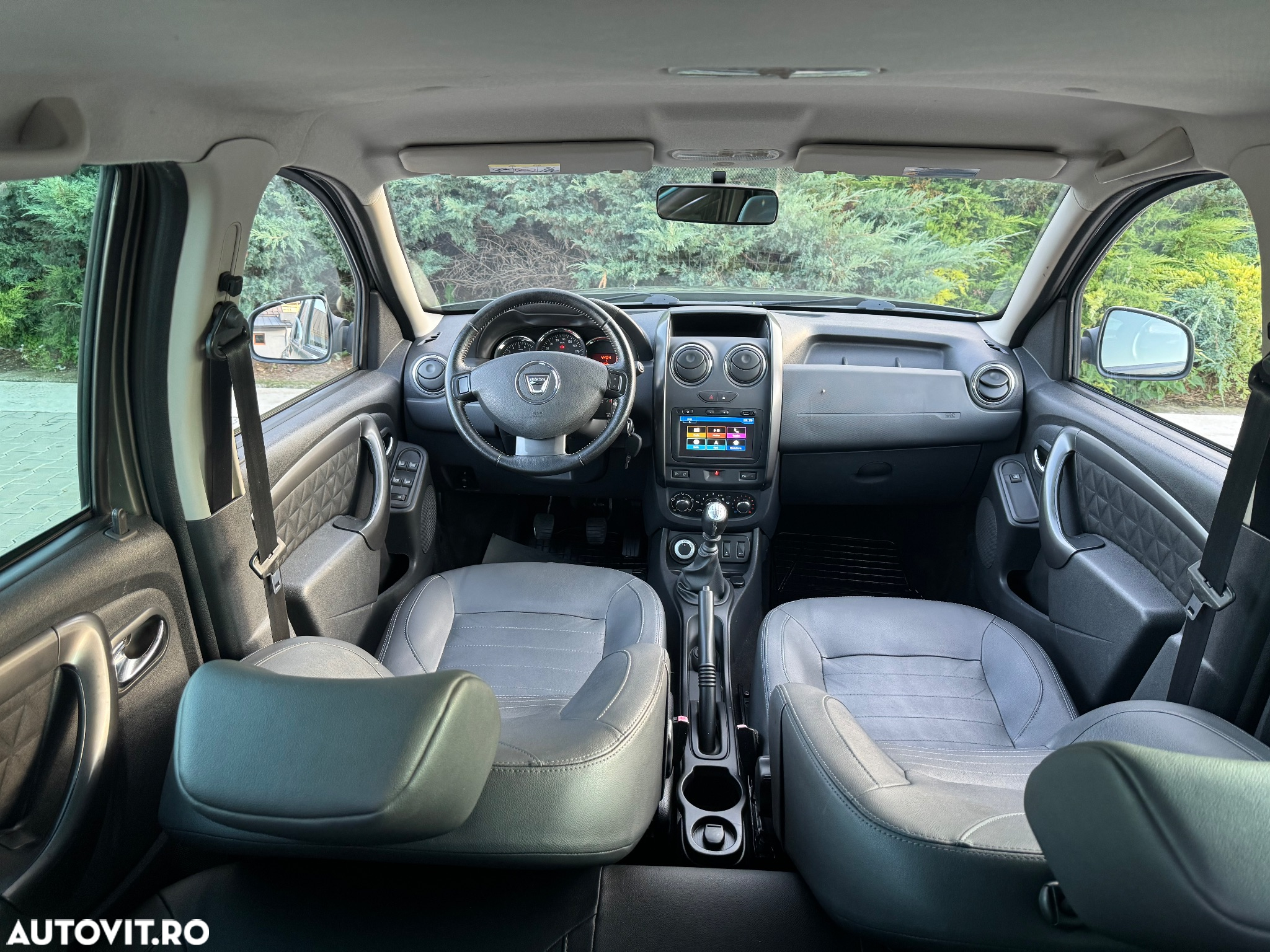 Dacia Duster 1.5 dCi 4x4 Prestige - 7