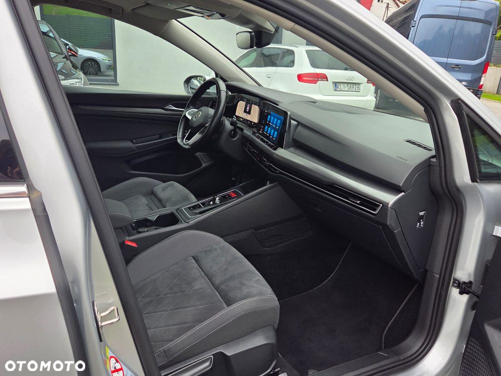 Volkswagen Golf 2.0 TDI SCR 4Motion DSG IQ.DRIVE - 23