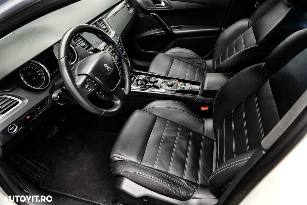 Peugeot 508 Hybrid 2.0 HDI 163cp + 37cp electric Feline - 12