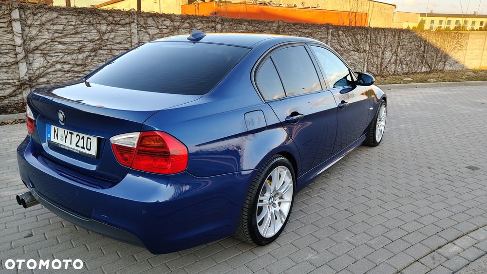 BMW Seria 3 325xi - 27