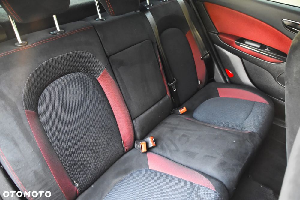 Fiat Bravo 1.4 T-JET 16V Sport Plus - 11