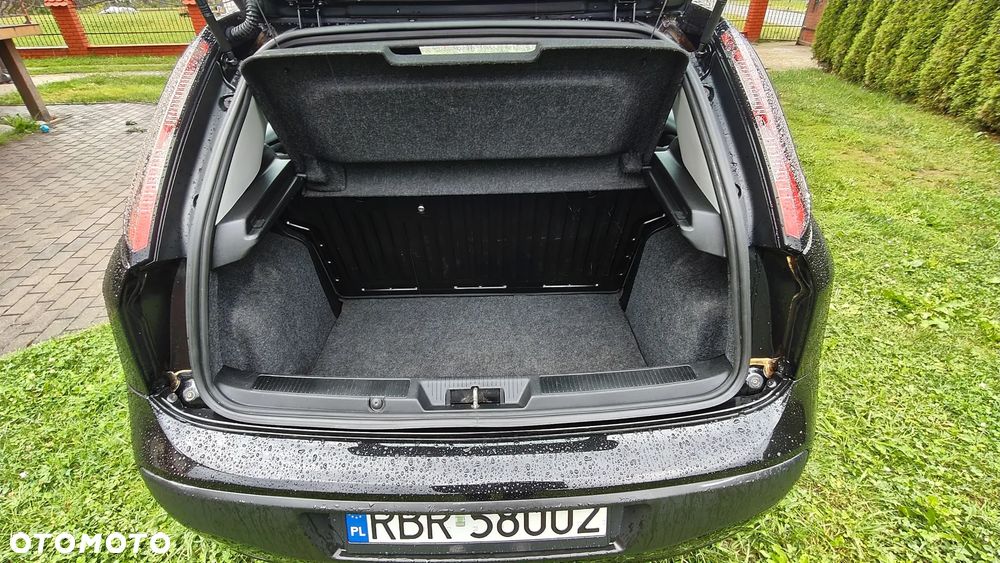 Fiat Punto Evo 1.4 8V Racing - 19
