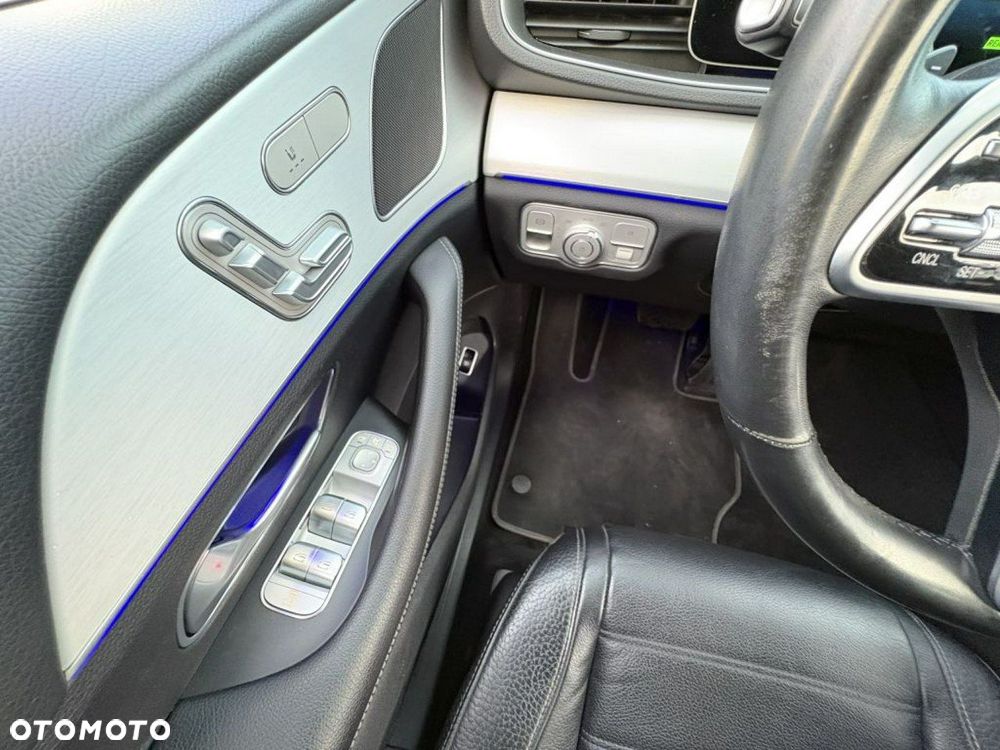 Mercedes-Benz GLE - 11