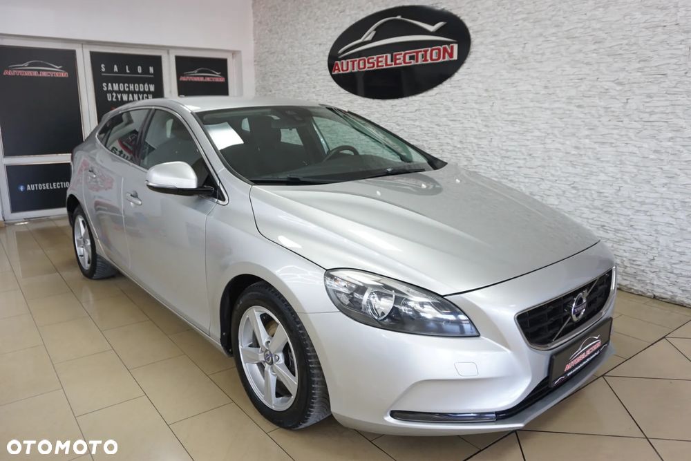 Volvo V40 - 8