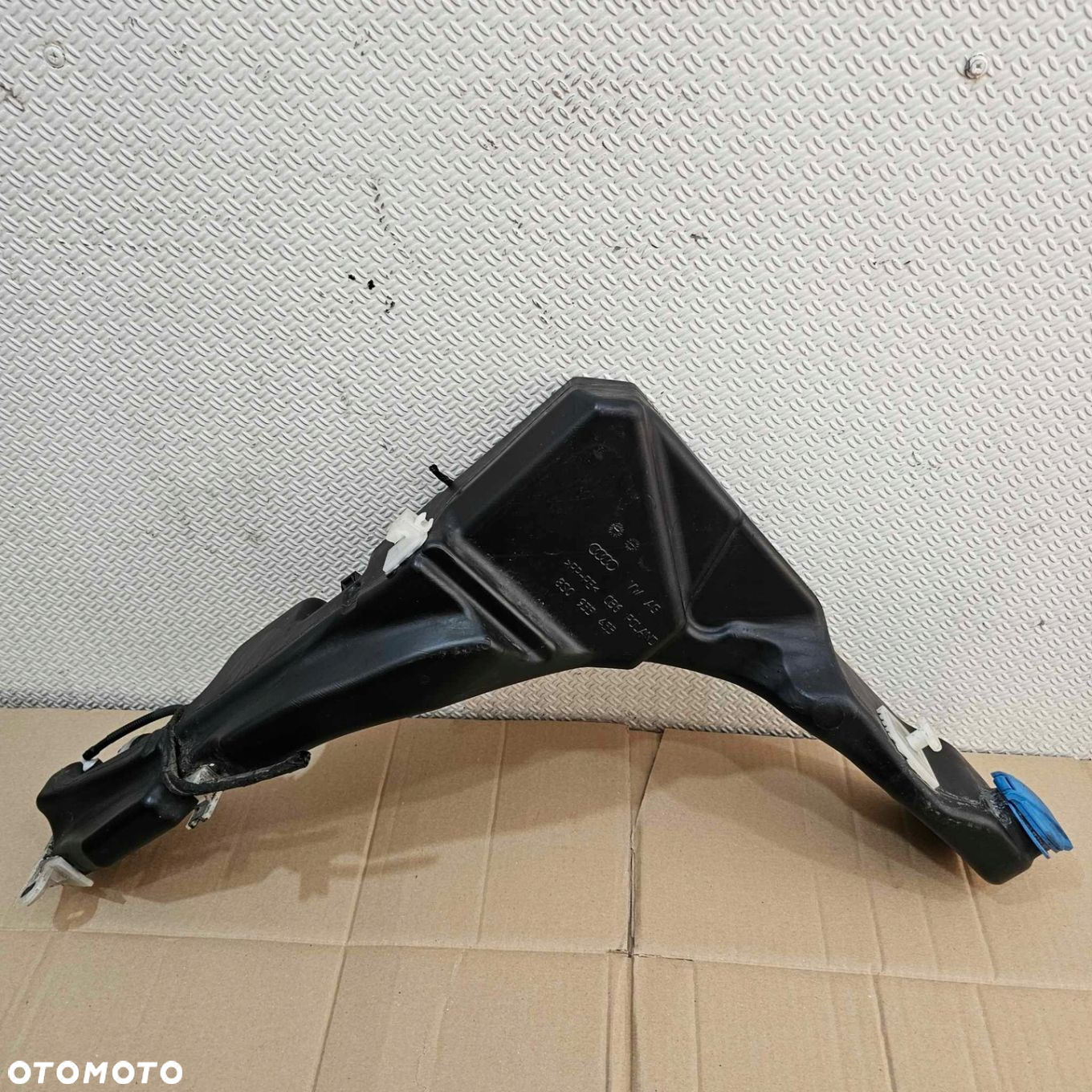 AUDI TTS III 8S0 ZBIORNIK ZBIORNICZEK SPRYSKIWACZY - 2