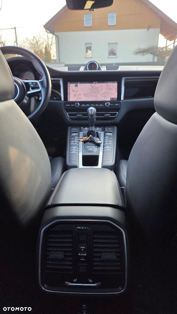 Porsche Macan S - 12