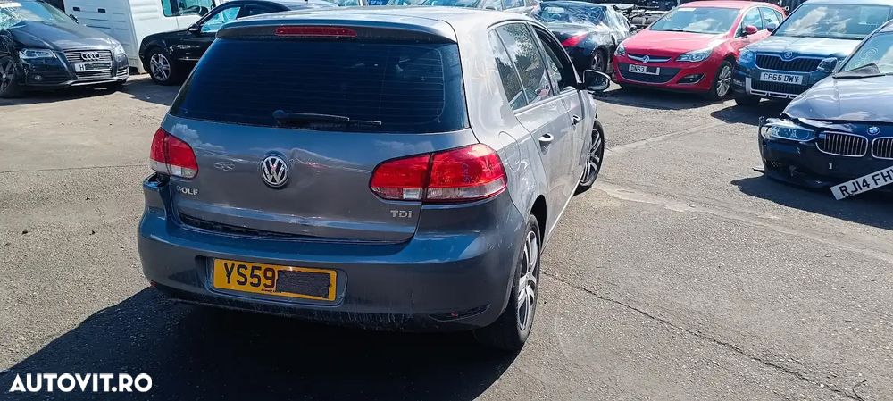 Dezmembrari / Dezmembrez VW Golf 6 1.6 CAYC cutie viteze manuală cod culoare LA7T - 4
