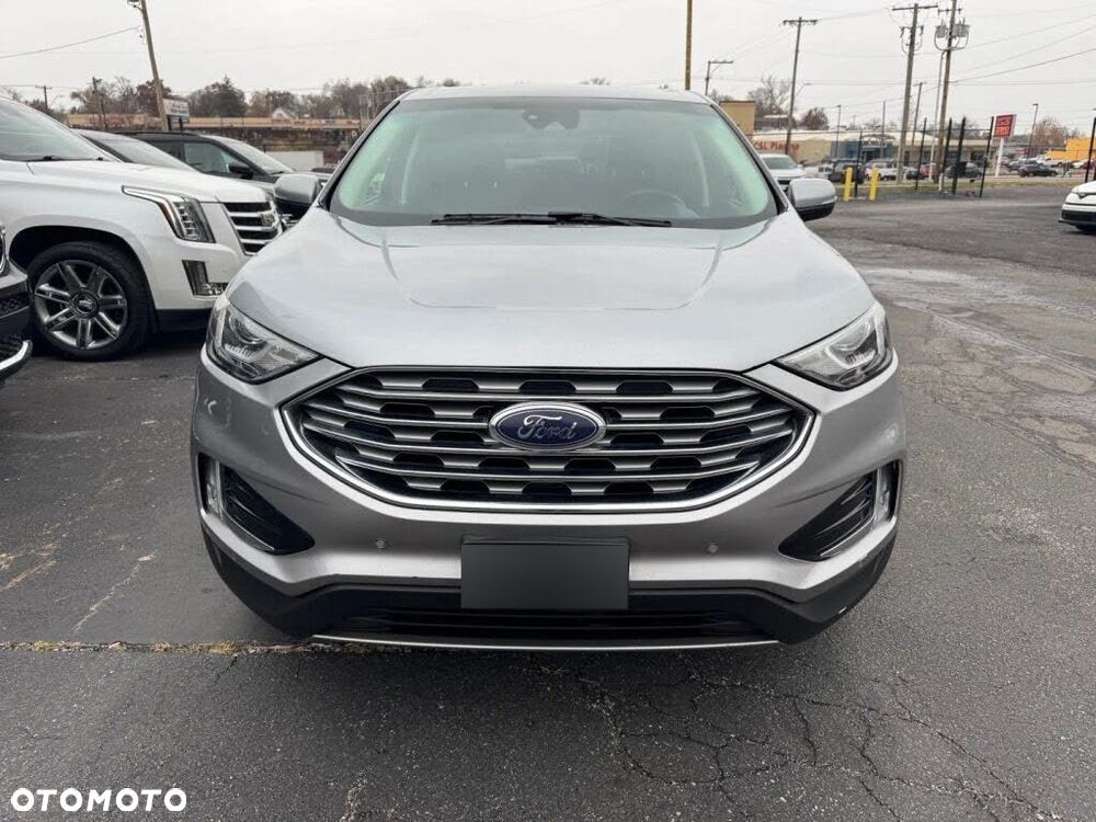 Ford Edge - 3