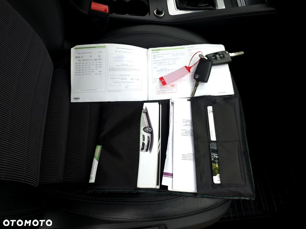 Skoda Octavia 2.0 TDI Elegance - 38