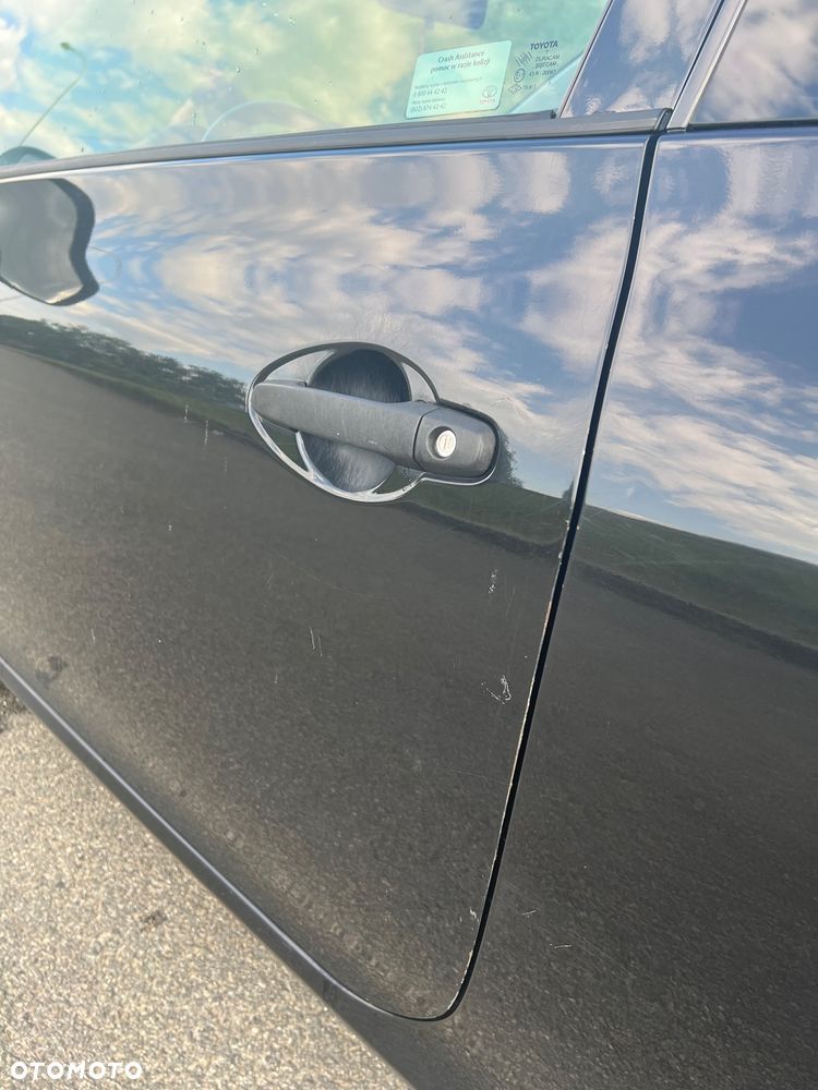 Toyota Auris 1.4 D-4D Luna - 16