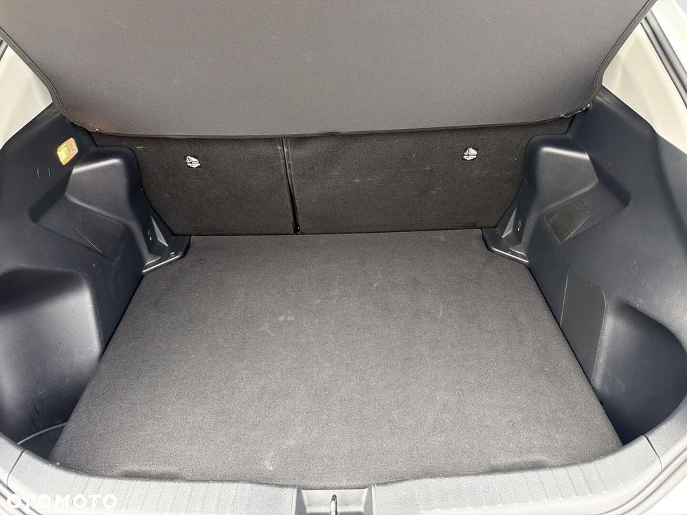 Toyota Yaris Cross - 14