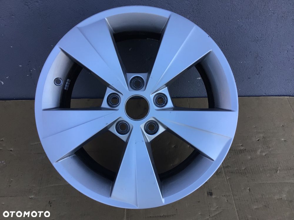 Felga Aluminiowa 1szt Skoda Octavia 6.5x 16 et46 5x112 - 1