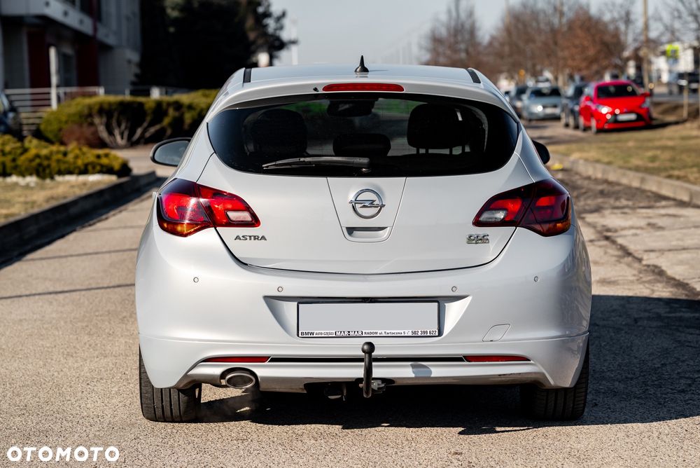 Opel Astra - 8