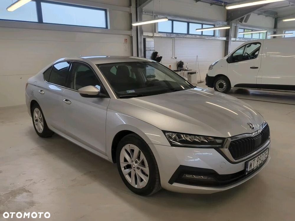Skoda Octavia - 8
