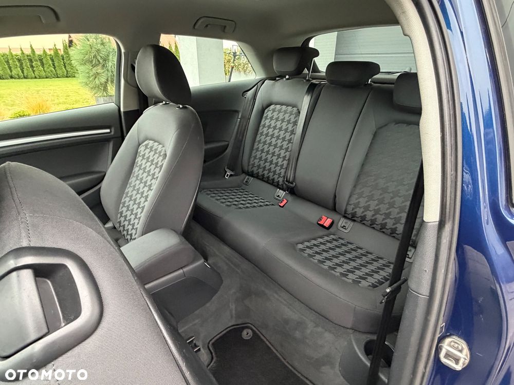 Audi A3 3-drzwiowe 1.6 TDI design - 11
