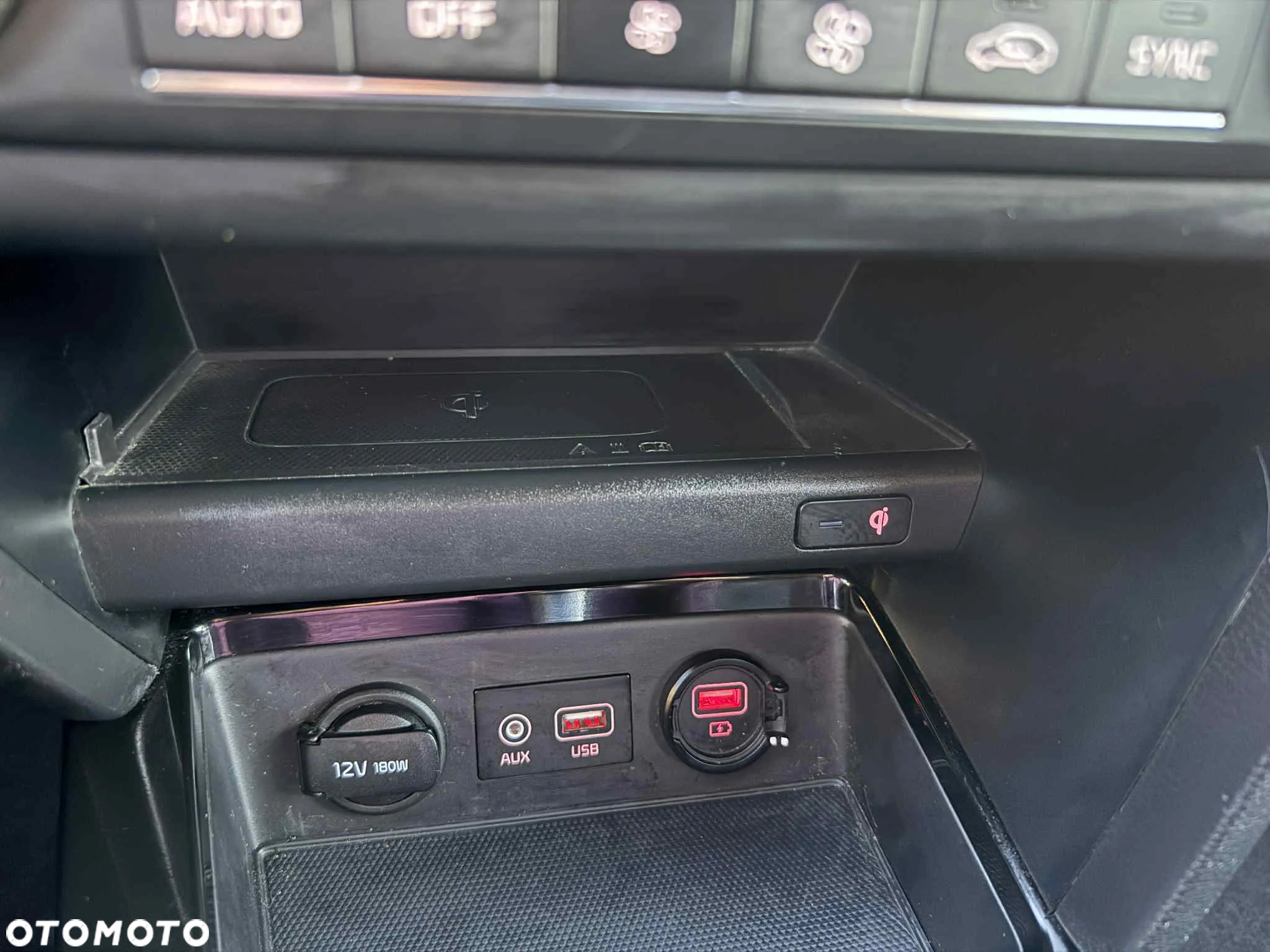 Kia Ceed - 26