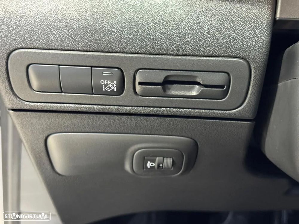 Citroën C3 Aircross 1.2 PureTech C-Series — fotografia 8
