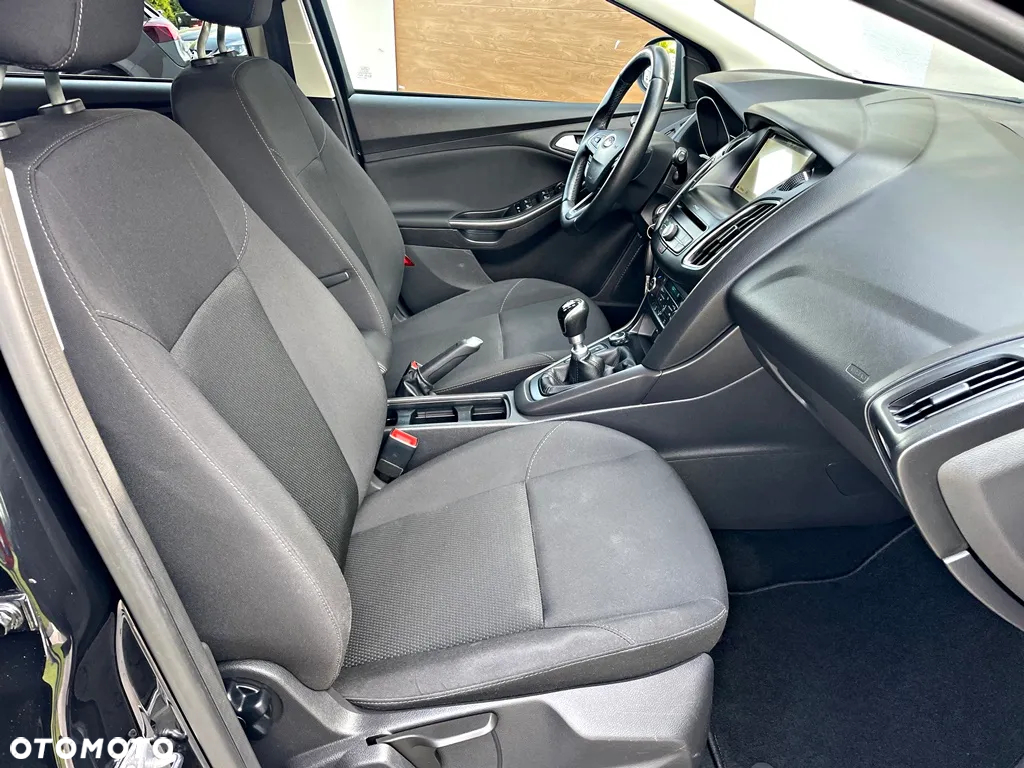 Ford Focus 2.0 TDCi Trend ASS - 26
