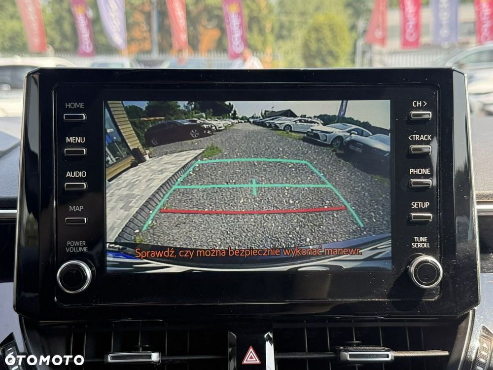 Toyota Corolla 1.8 Hybrid Comfort - 26