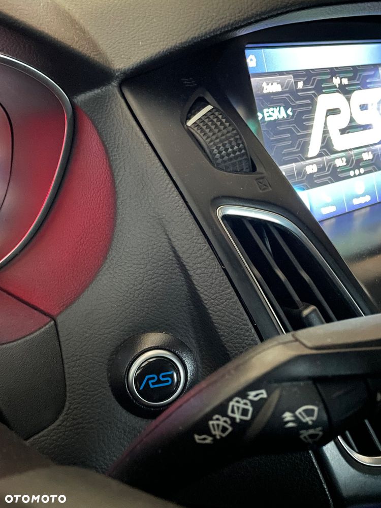 Ford Focus 2.3 EcoBoost RS - 22