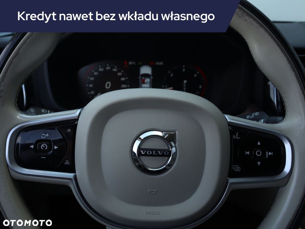 Volvo XC 60 - 19