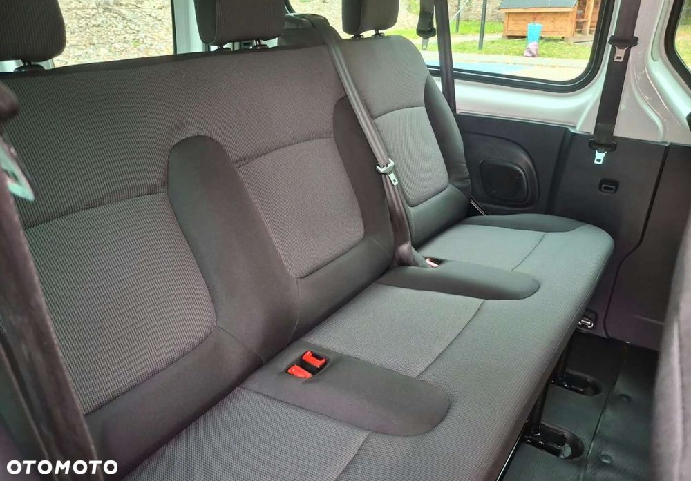 Renault Trafic - 29