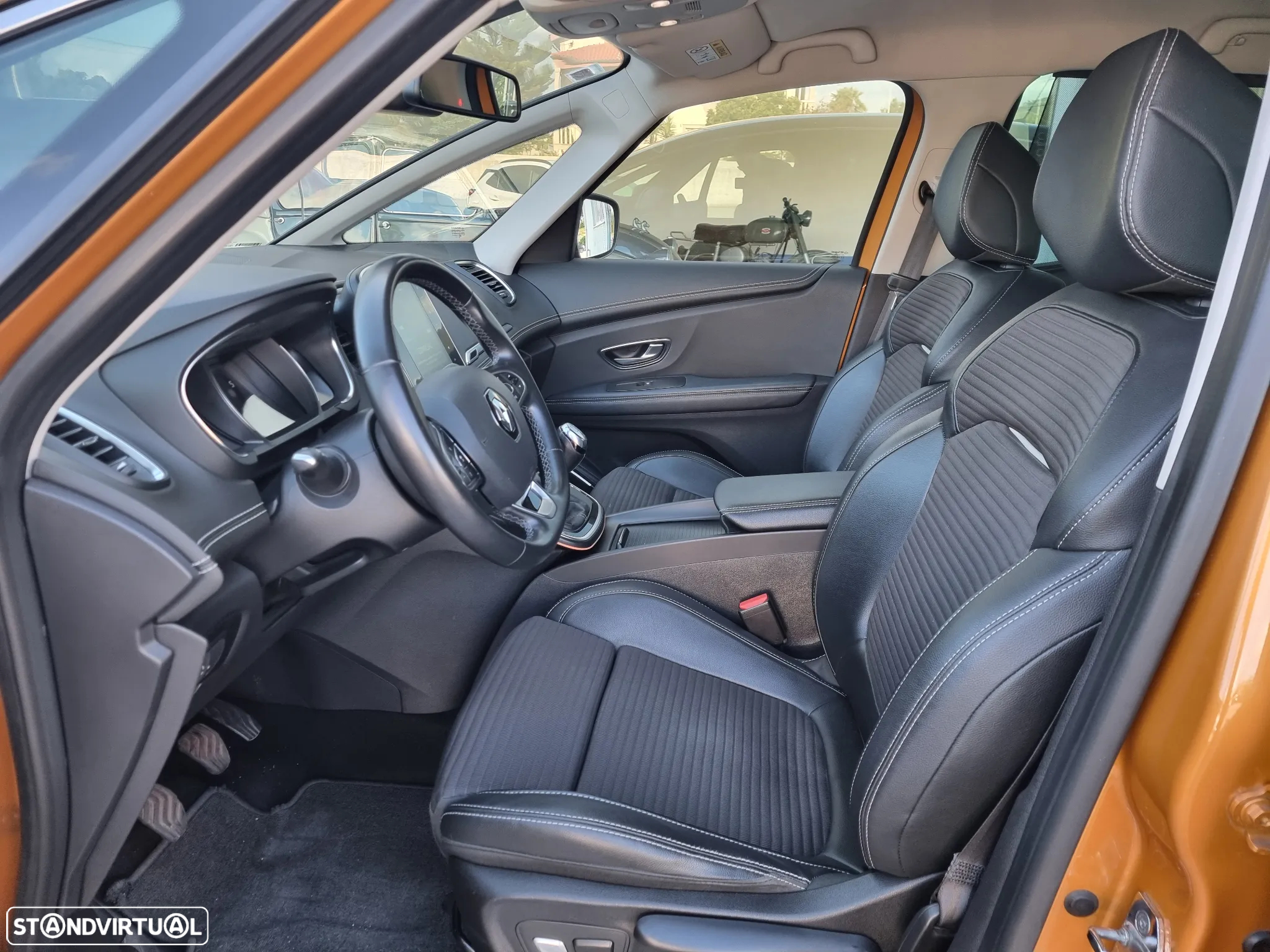 Renault Scénic 1.3 TCe Bose Edition - 11
