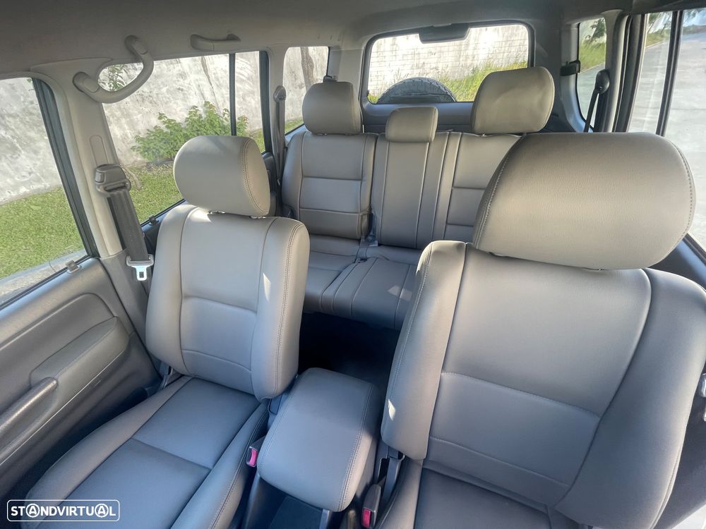 Toyota Land Cruiser Prado - 15
