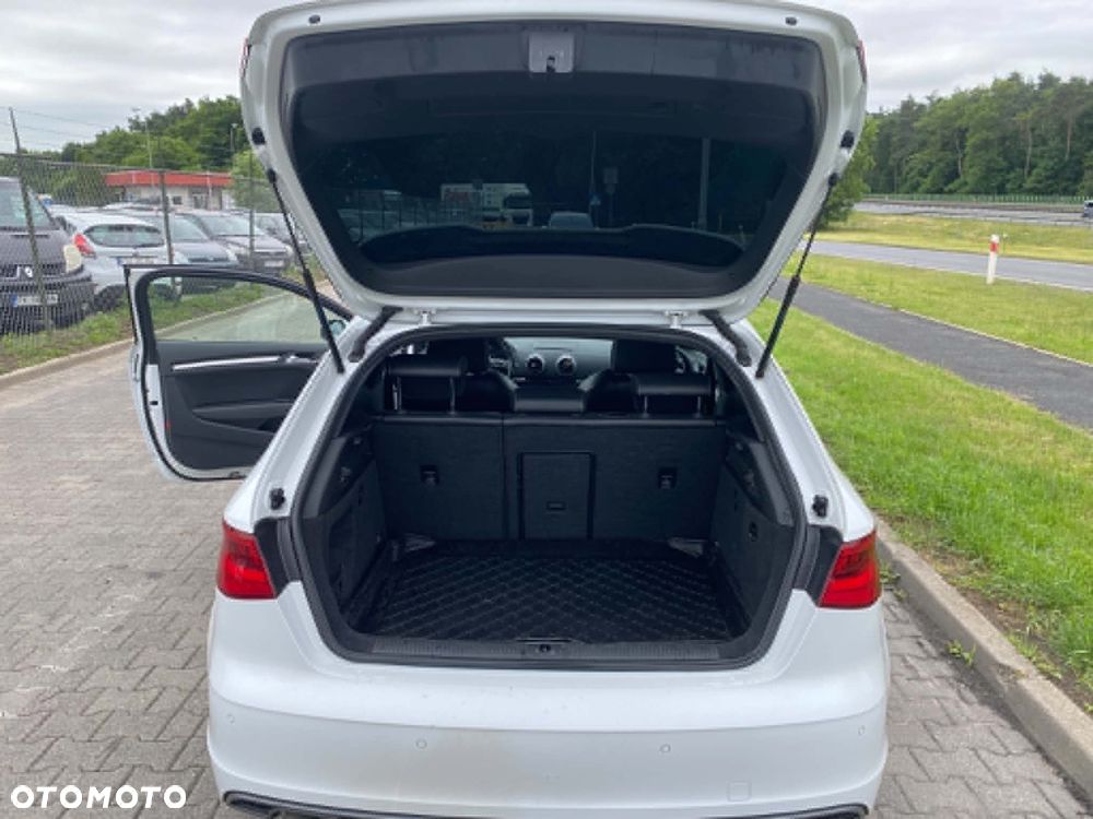 Audi A3 3-drzwiowe 2.0 TDI clean diesel Ambiente - 12