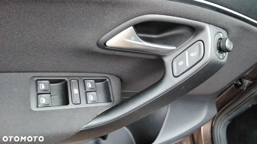 Volkswagen Polo 1.2 TSI (Blue Motion Technology) Comfortline - 18