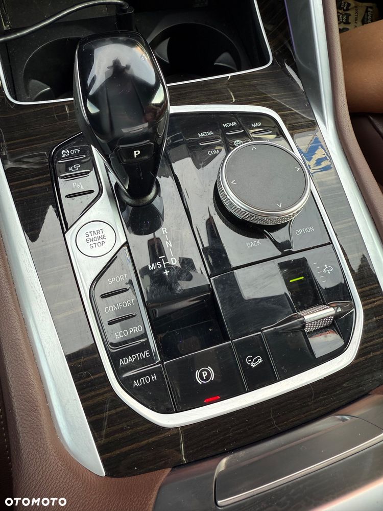 BMW X6 xDrive30d - 12