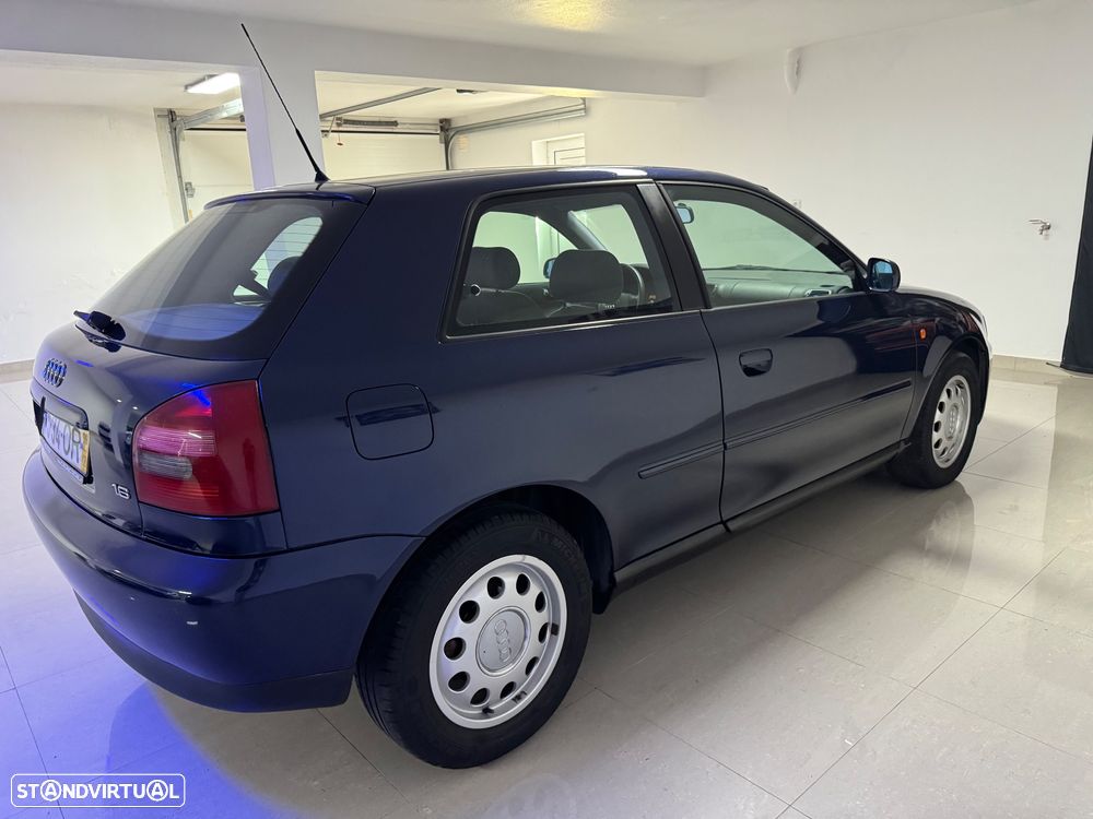 Audi A3 1.6 Attraction - 3