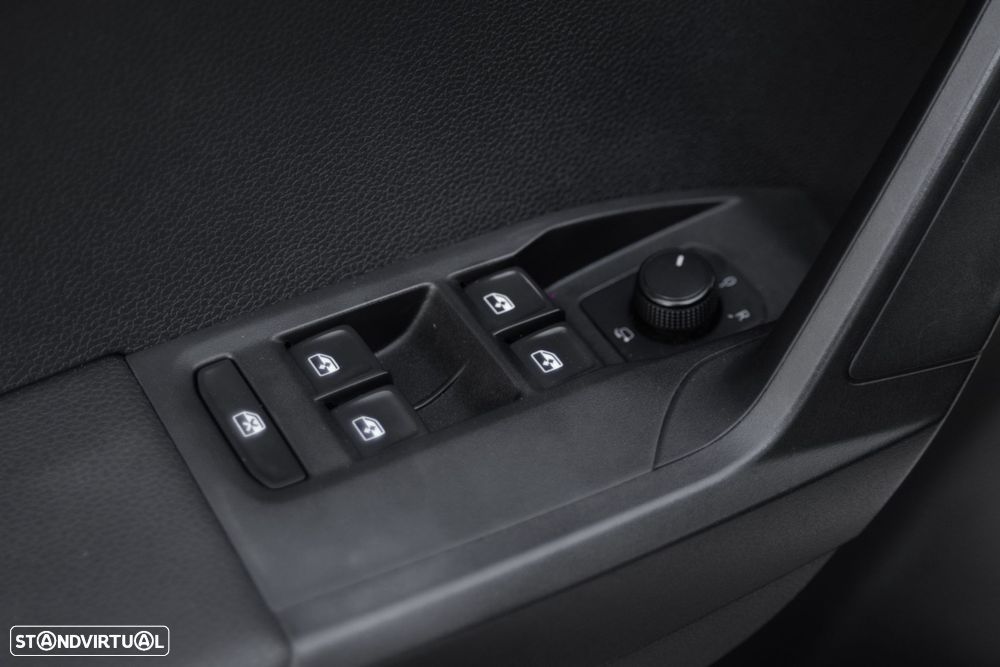 SEAT Arona 1.6 TDI Style - 37